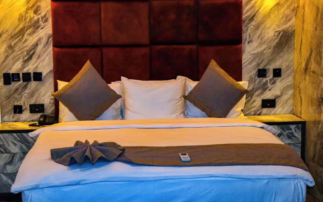 McDons Skye Hotel and Suites
