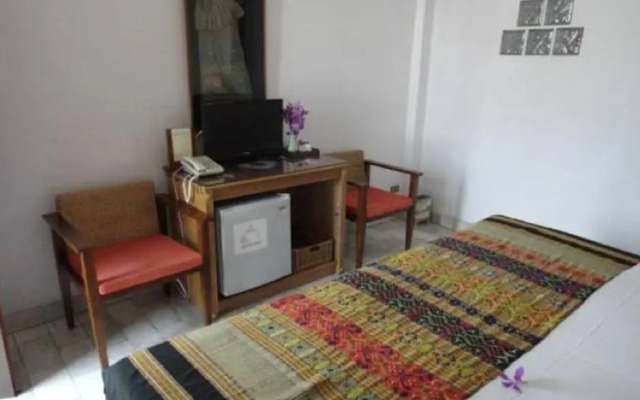 The Red Hibicus Guest House