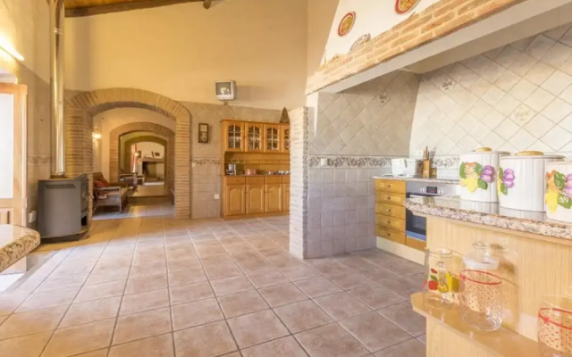 Villa - 7 Bedrooms with Pool and WiFi - 107981