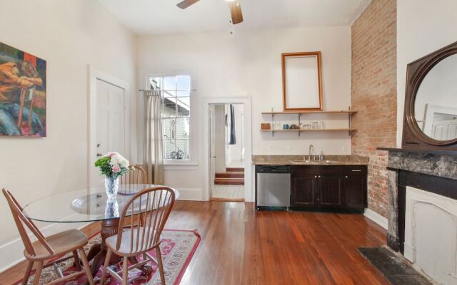 Montgomery Apartments on Magazine Street