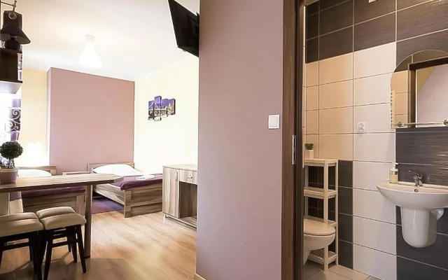 Sloneczny Dworek Guest House