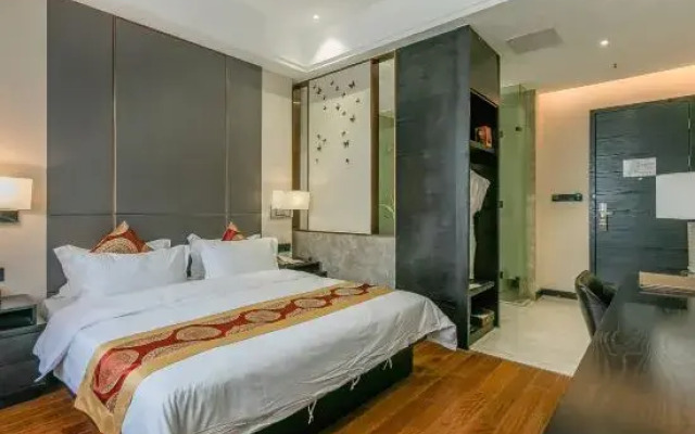 Bolaihua Hotel Wuhan Guanggu