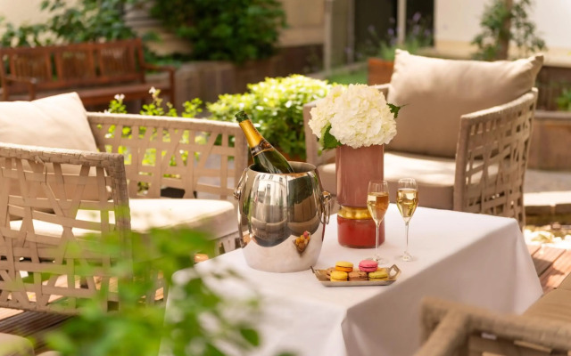 Le Patio Bastille