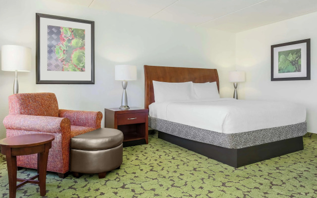 Hilton Garden Inn Dallas/Duncanville