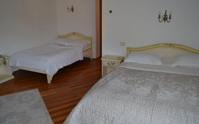 Casa Cranta Hotel