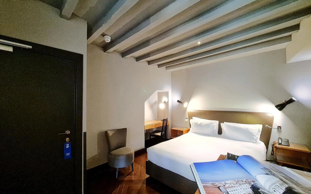 Hotel Garibaldi Blu