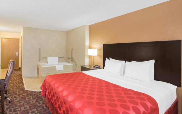 Ramada by Wyndham Tulsa