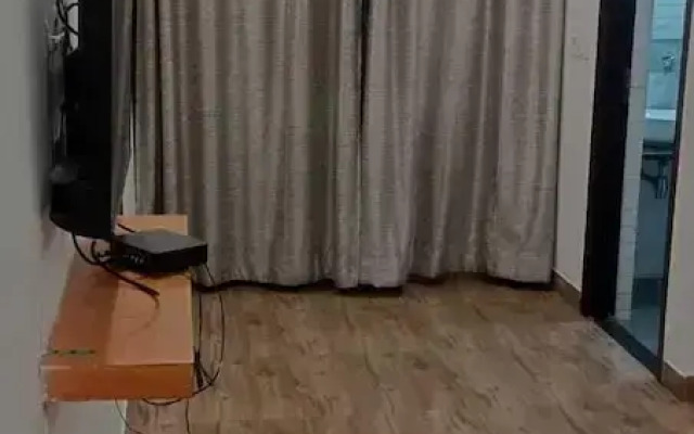 Saavi Hotel Sector 10