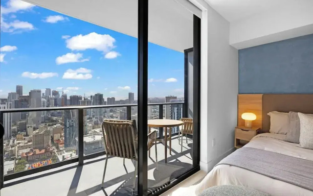 Downtown Studio with Miami Views