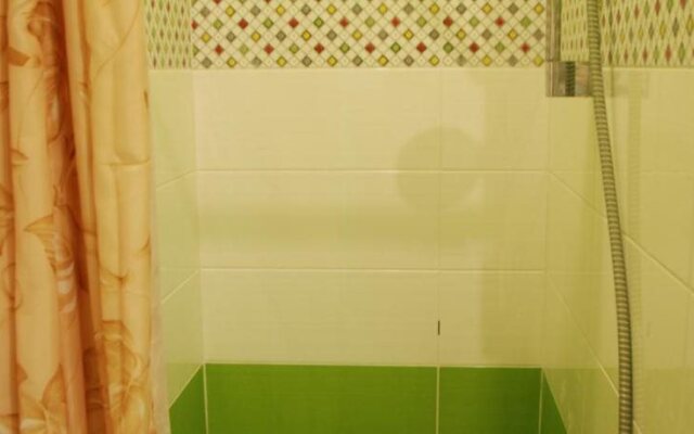 Green Apple Hostel