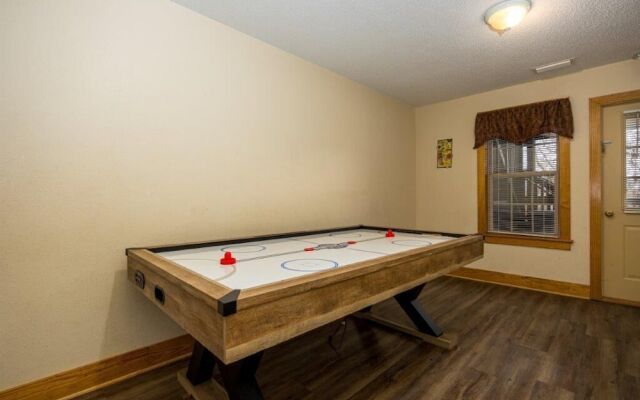 Briarstone Lodge Condo 13C - Two Bedroom Condo