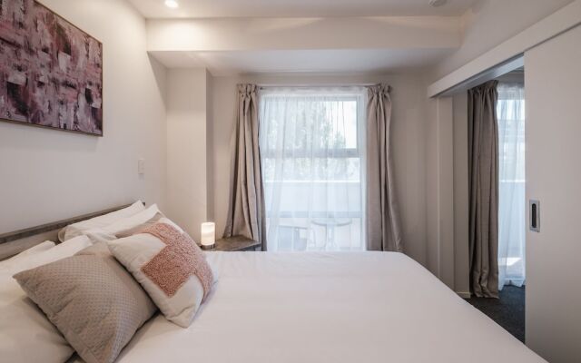 Toodles This Cbd Apartment Is Ready To Delight