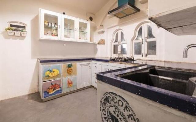 SaffronStays Casa Blanca