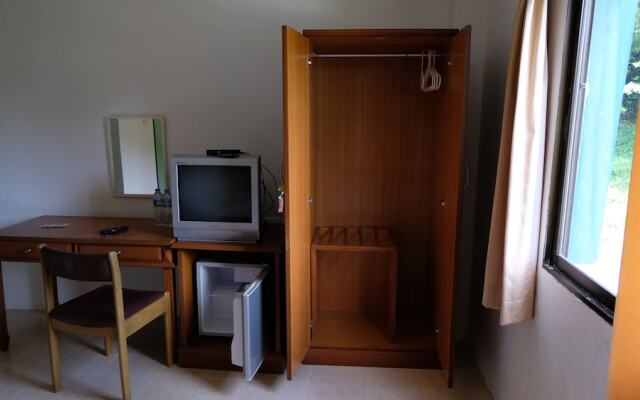Khaolak Seafan Bed & Breakfast