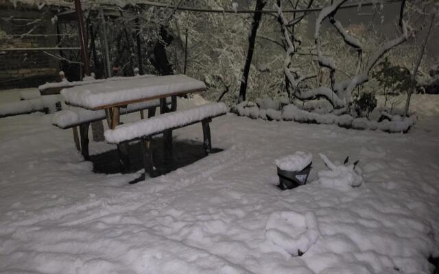guest house TSVARA