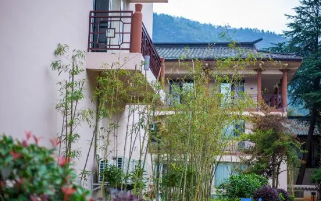 Tianchong Yunhai Resort Hotel (Wulingyuan National Forest Park) – Outside – Zhangjiajie
