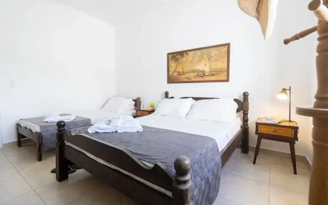 Casa a 50m da Praia com Churrasqueira