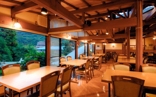 Hakonenomori Okada Hotel