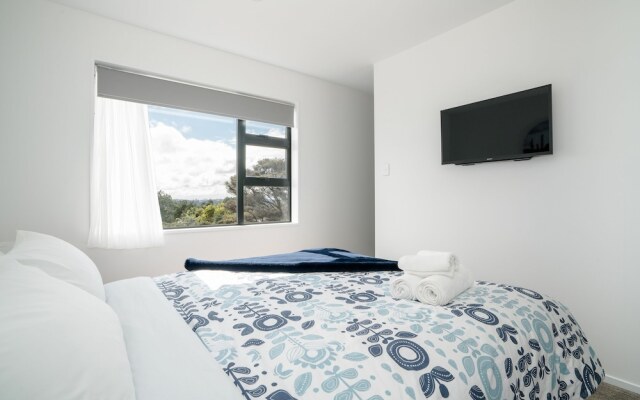 Schnapper Rock Brand New 2 Bedrooms Unit