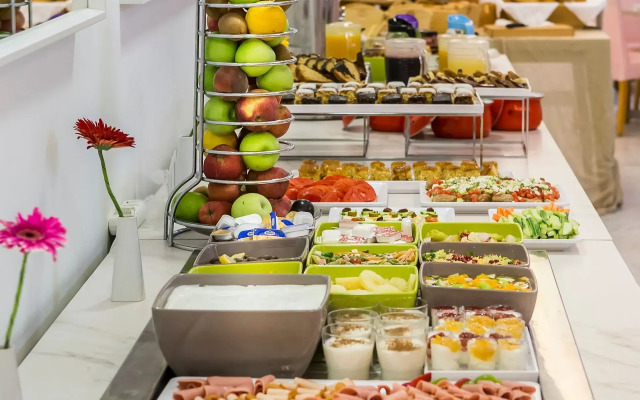 Airotel Achaia Beach