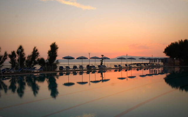 Hotel Puntaquattroventi