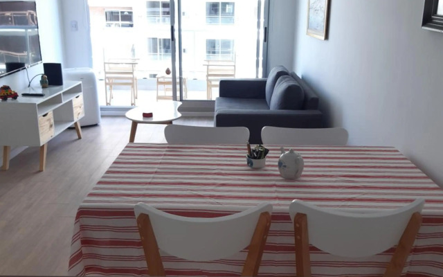 Belgrano Luminoso Y Amplio Departamento