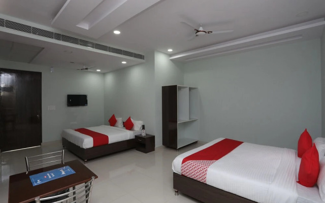 Oyo 18314 Hotel Kailash Mansarovar And Banquet Hall
