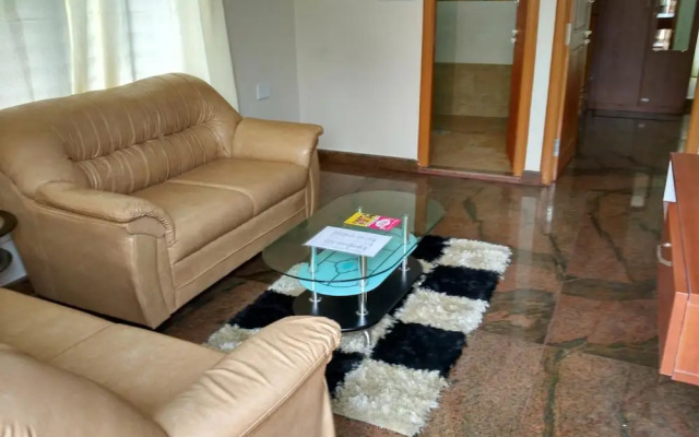 OYO 9702 Hebbal