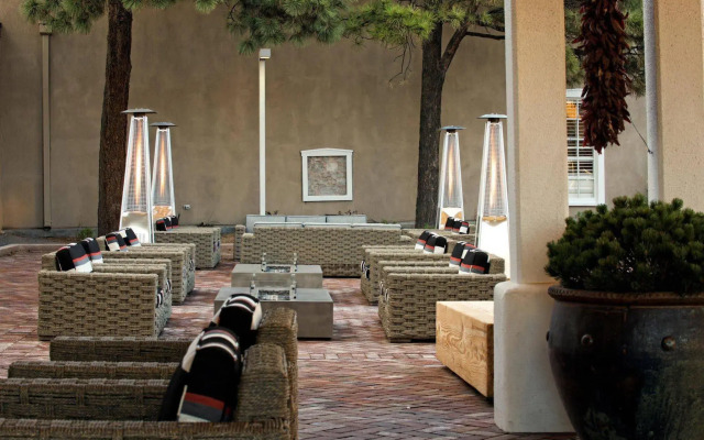 Hilton Santa Fe Historic Plaza
