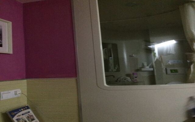 100 Inn Xiamen Lundu Hexiang West Road