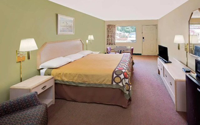 Super 8 by Wyndham Kosciusko
