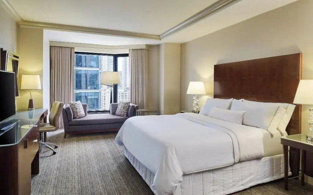 The Westin Chicago River North