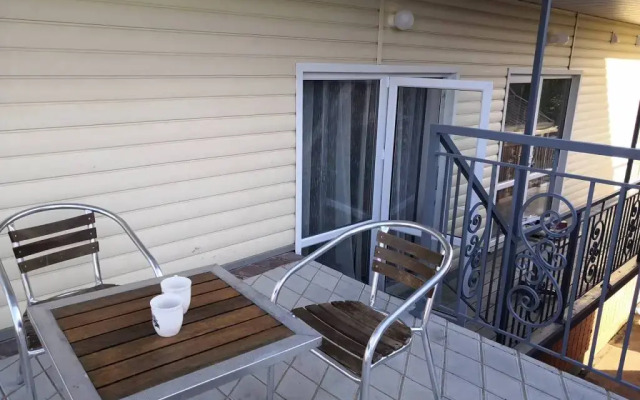 Guesthouse "CAMELOT"