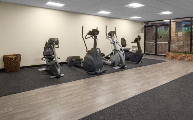 Holiday Inn Chicago SW-Countryside ConfCtr by IHG