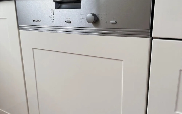 Shared Holiday in two Separate Flats