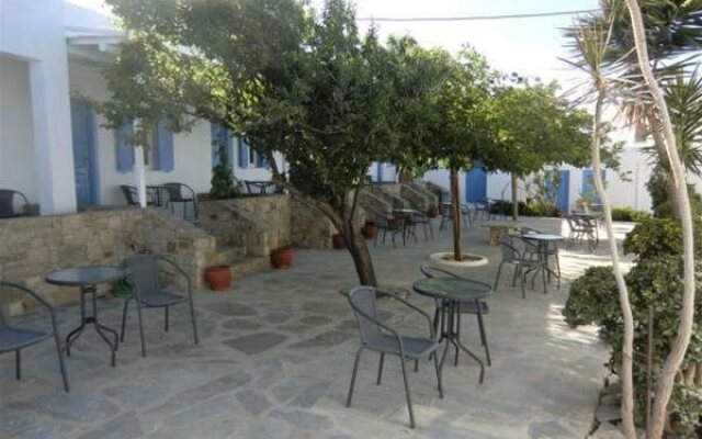 Vouniotis Pension