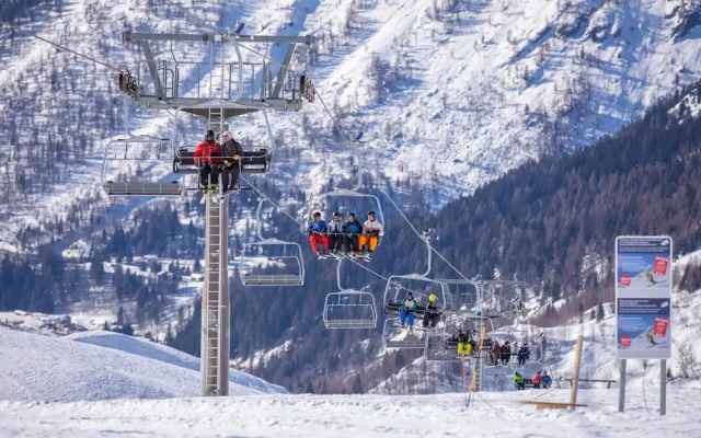 Vallorcine Loriaz 35 ski in ski out