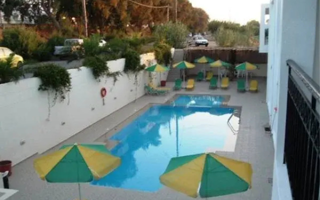 Matthias Hotel Apartments