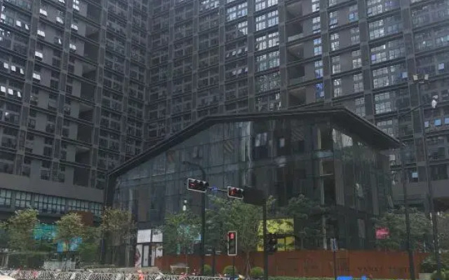 Light Time Apartment (Nanning Wuxiang Headquarters Base Store)