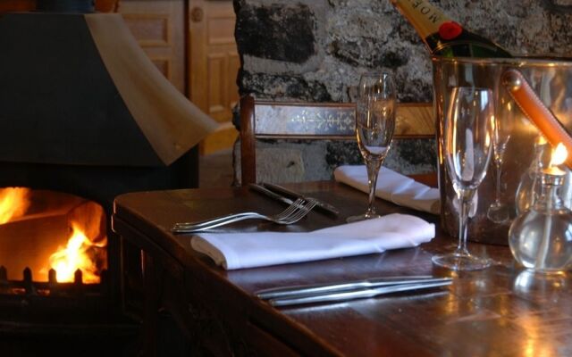 Holcombe Inn
