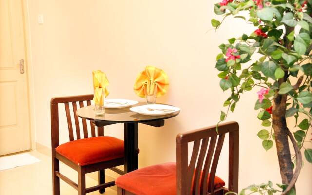 Pleasant Moments -Business Hotel