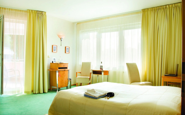 Hotel SET