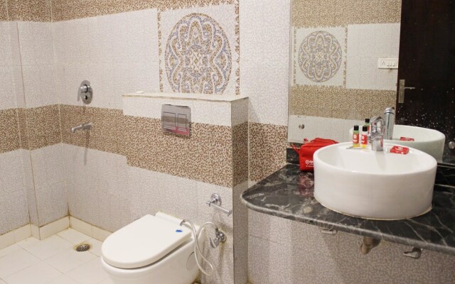 OYO 519 Hotel Golden Wings