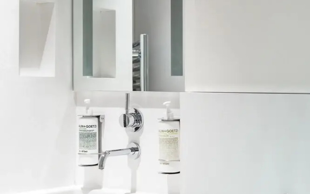 Oxford Circus Apartments