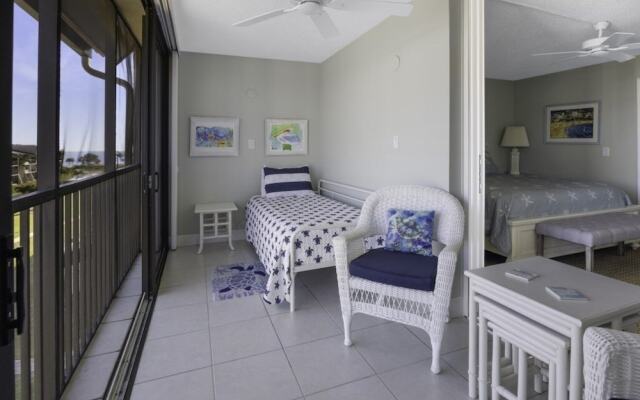 Loggerhead 314 2 Bedroom Condo by RedAwning