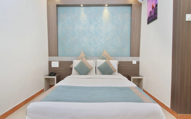 OYO 9332 Aishwarya Le Royale