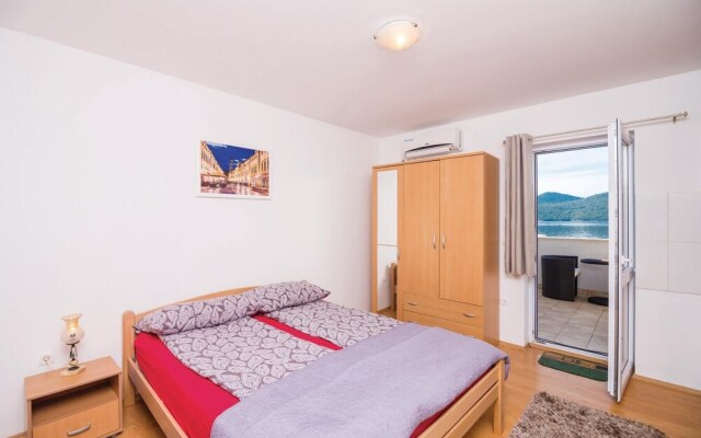 Beautiful Home in Slano With Wifi and 3 Bedrooms