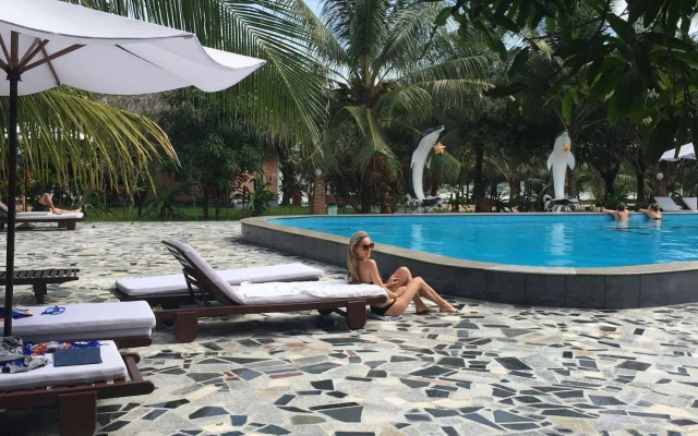 Non Nuoc Resort