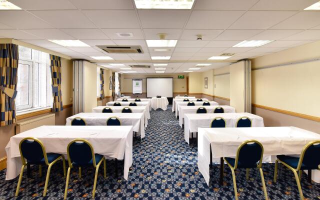 Holiday Inn Bolton Centre by IHG