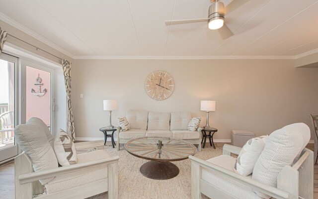 Island 145 1 Bedroom Condo